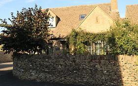 Beautiful Cottage In The Heart Of Stow On The Wold